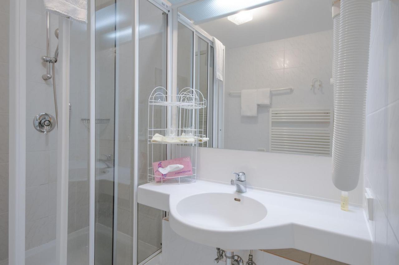 Hotel Bartholomaeus Zeitlarn Екстериор снимка